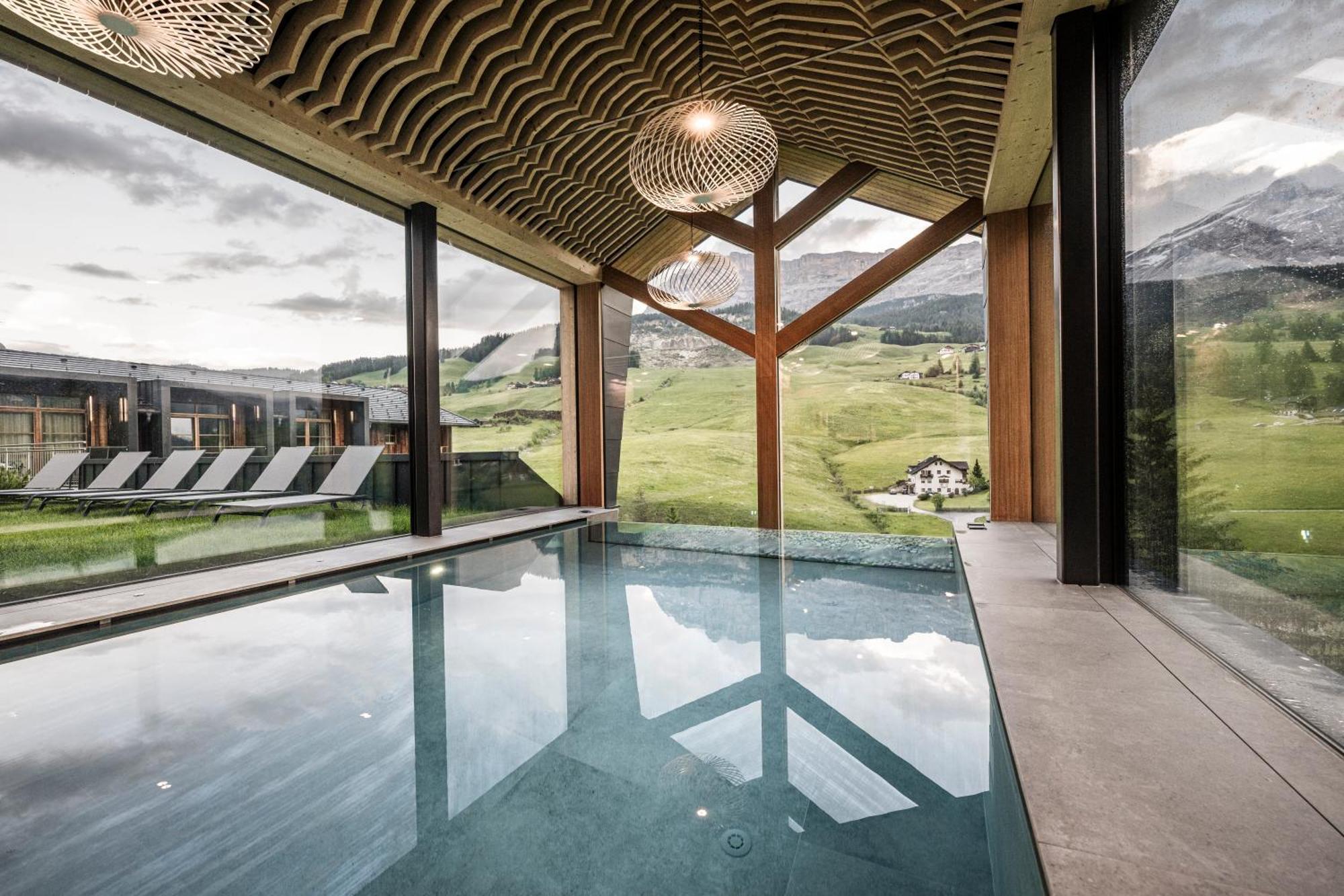 Miraval Naturhotel Badia Kültér fotó